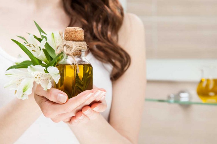 Aromatherapy massage services in Al Rumailah